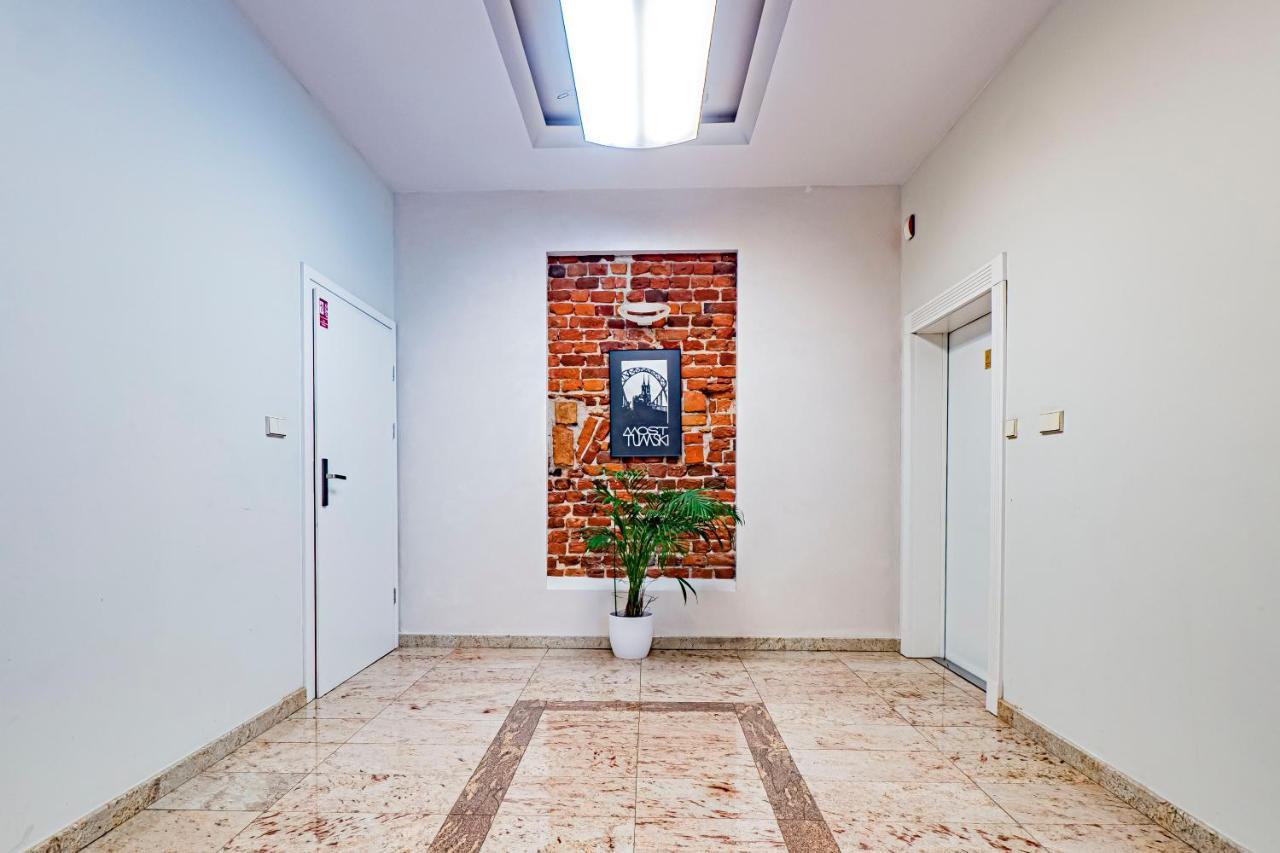 Prestige Apartment - Elegant & Quiet Stay 3 Rooms 90M2 - As Home Apartamenty Rynek 508 ヴロツワフ エクステリア 写真
